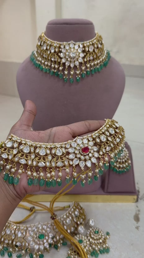 Tara Emerald Polki Choker Set