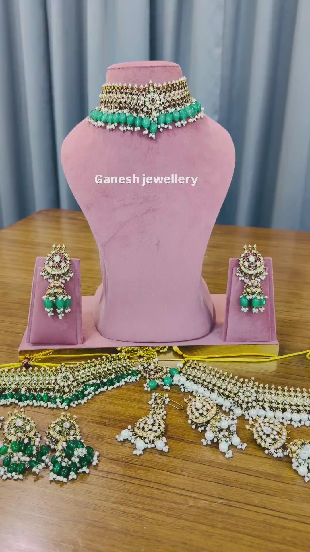 Kashmiri Seafoam Kundan Polki Choker Set with Maang Tikka