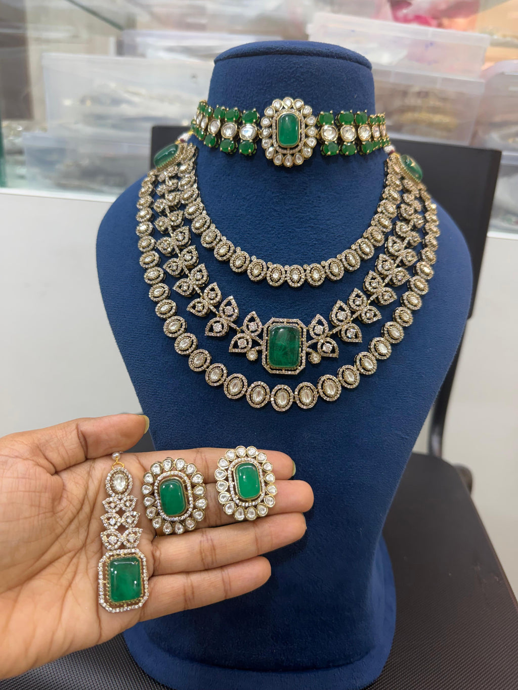 Premium Emerald Green Bridal Kundan & Polki Jewellery Set with Choker, Layered Necklace and Earrings