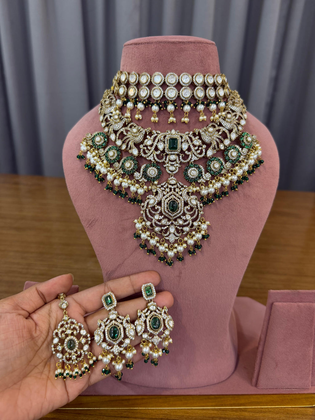 Royal bridal kundan polki jewellery set with green stone detailing