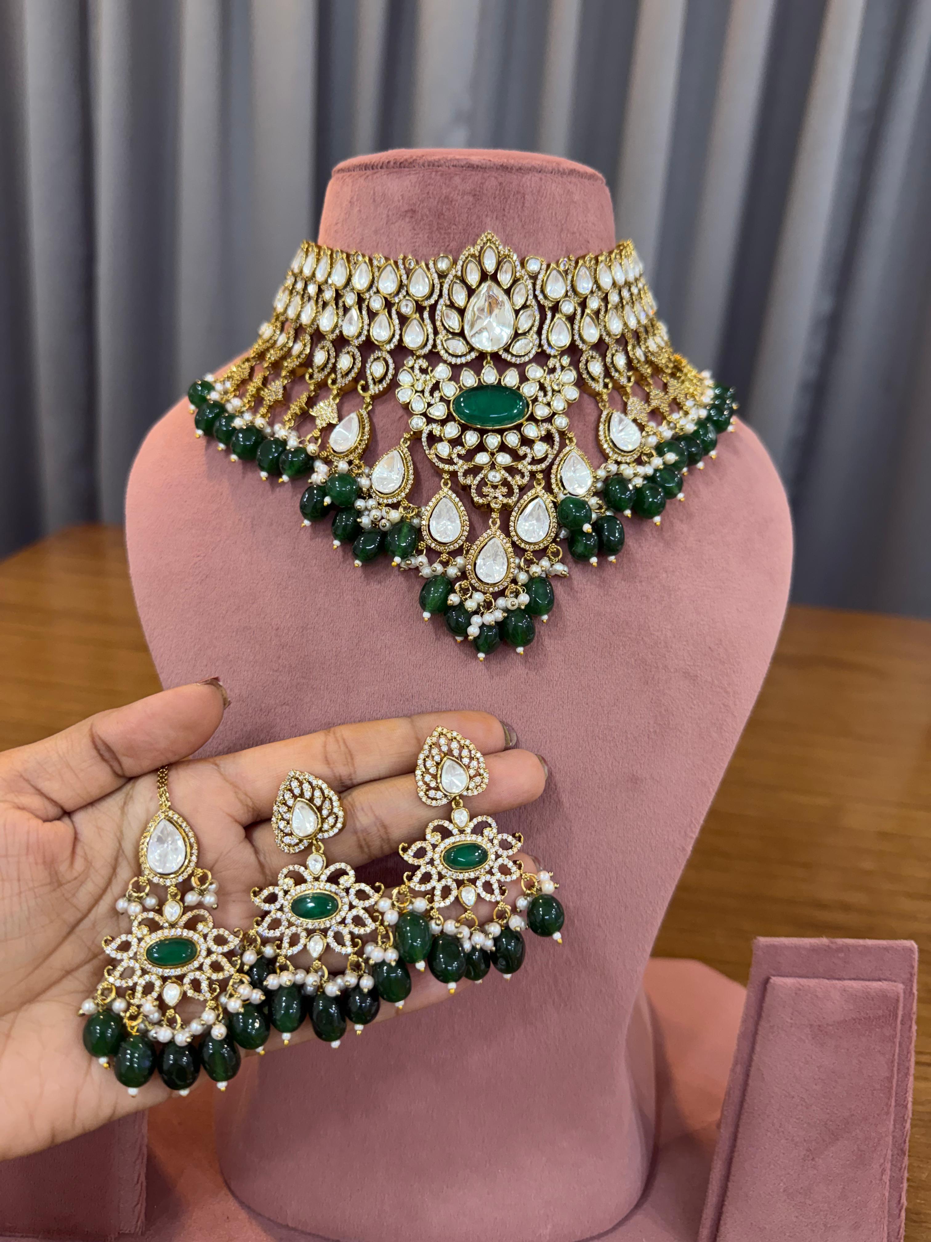 Bridal Kundan Polki Jewellery Set with Emerald Green Stones Choker Necklace