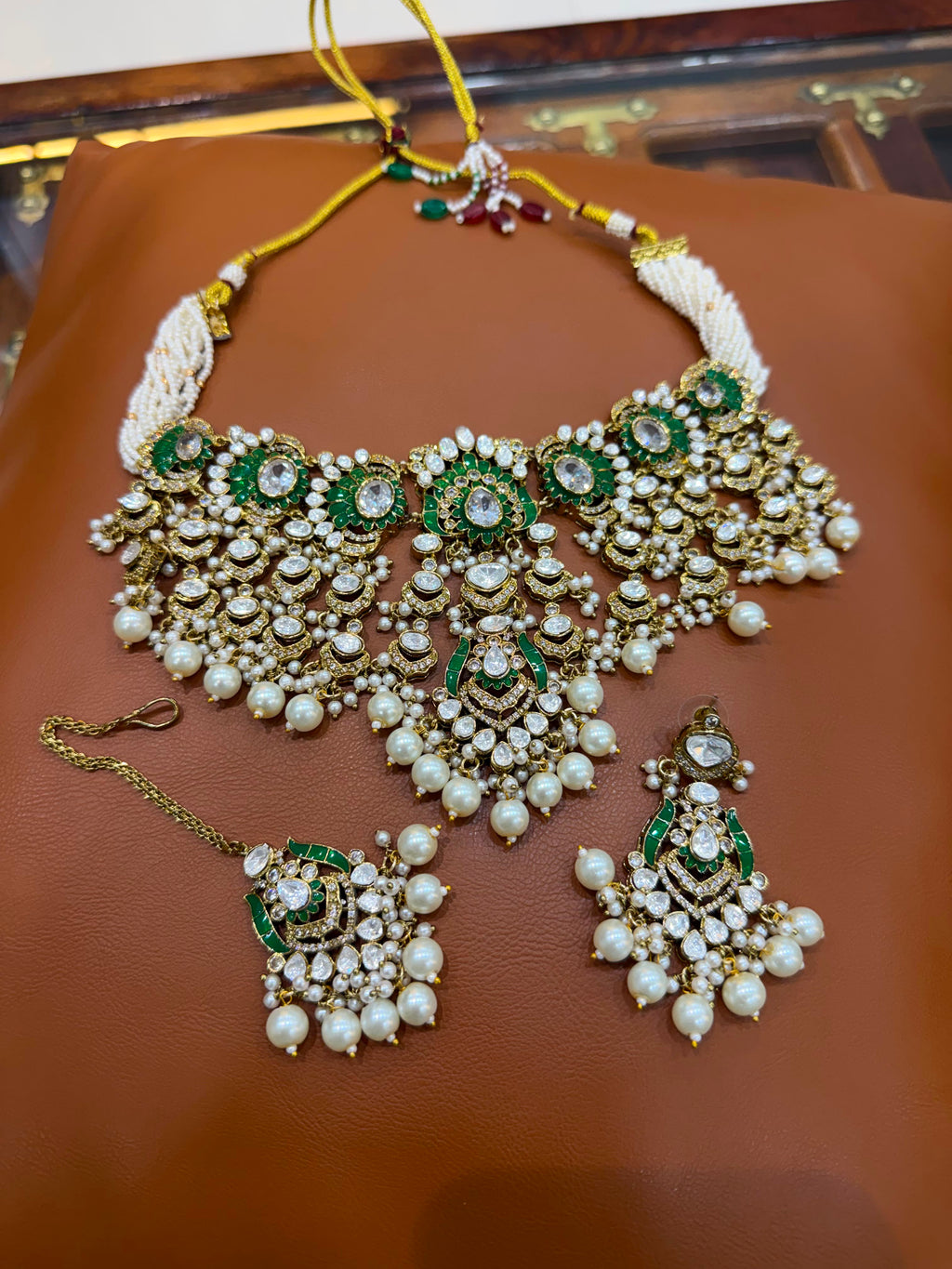 Emerald Green Bridal Kundan Polki Choker Jewellery Set with Pearl Earrings