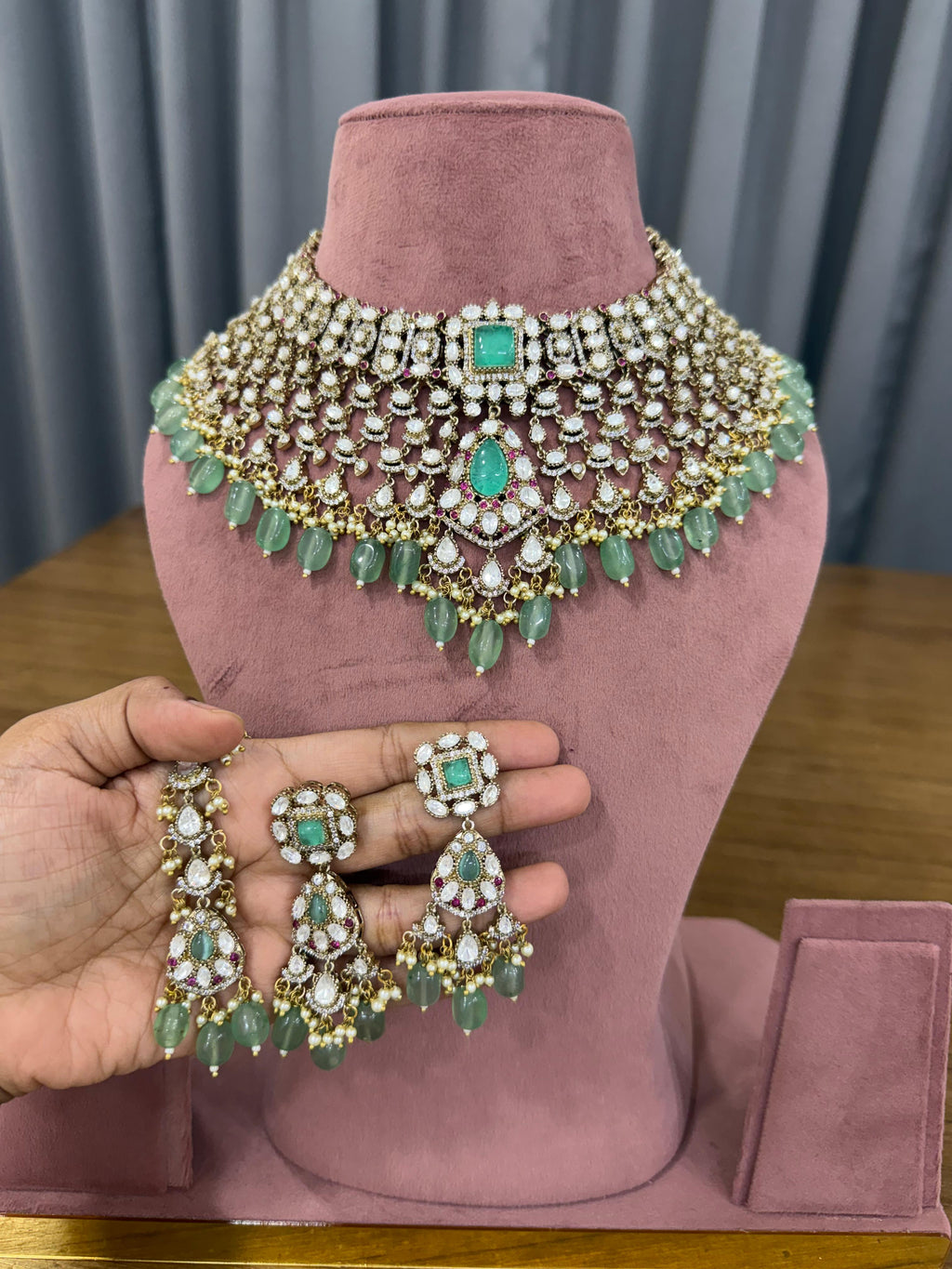 Mint Green Bridal Kundan Choker Jewellery Set by Ganesh Kundan & Polki.